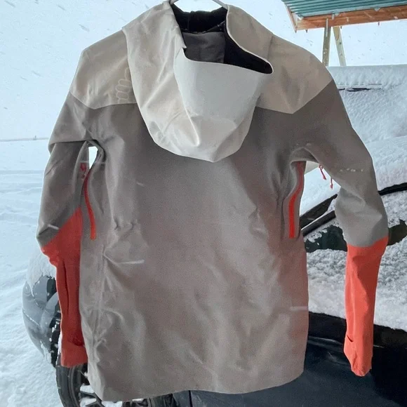 Trew Stella Ski/Snowboard Shell Jacket - Picture 2 of 9